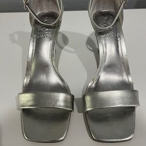 Vince Camuto Pewter/ Silver 3 inch Sandal